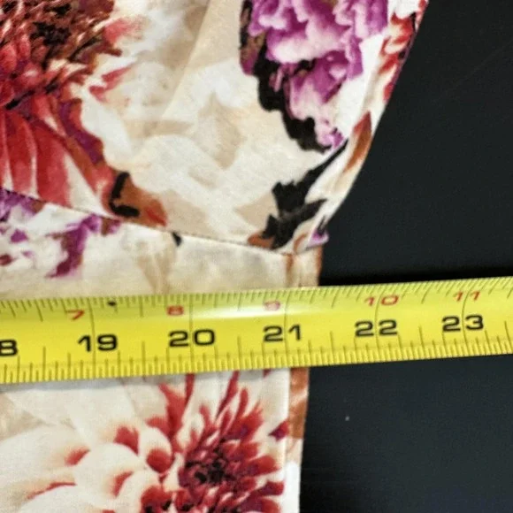 Chicos Shirt Womens XL Floral Long Sleeve Pink Purple Dahlia Print Stretch Top - Picture 7 of 9